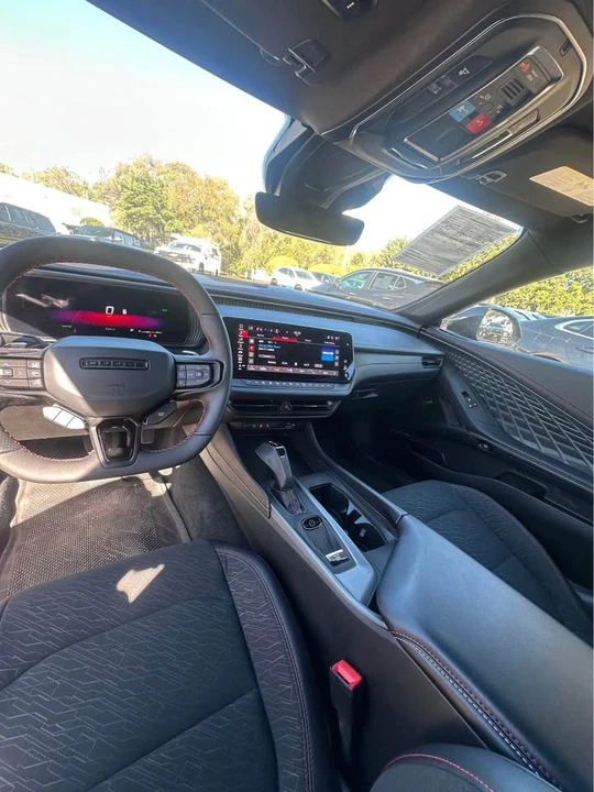 2025 Dodge Charger 8th Gen - Image 2 of 5