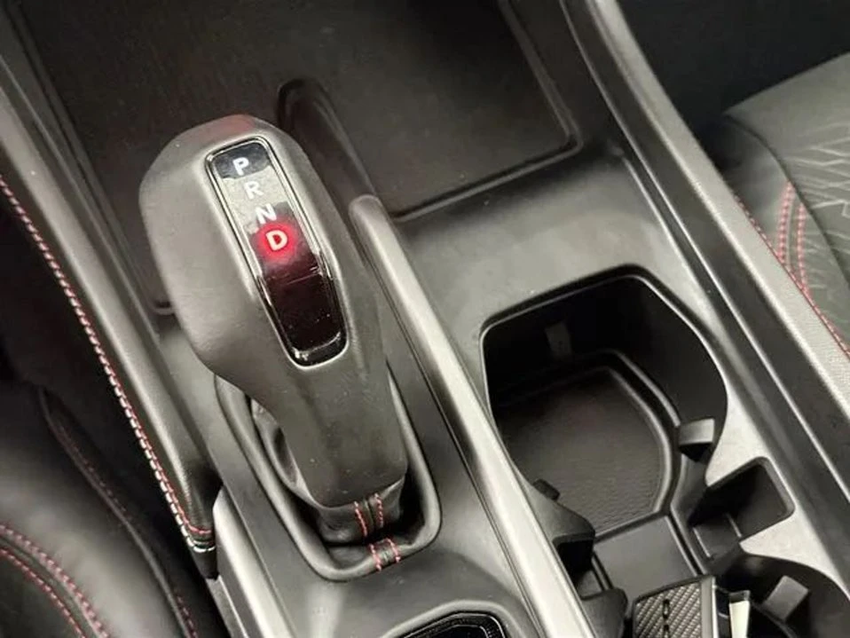 2025 Dodge Charger 8th Gen - Image 8 of 20