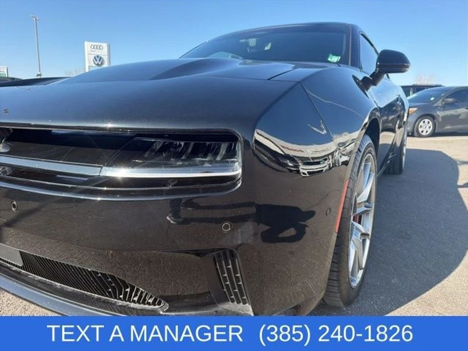 2025 Dodge Charger 8th Gen - Image 6 of 20