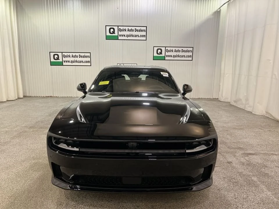 2025 Dodge Charger 8th Gen - Image 3 of 5