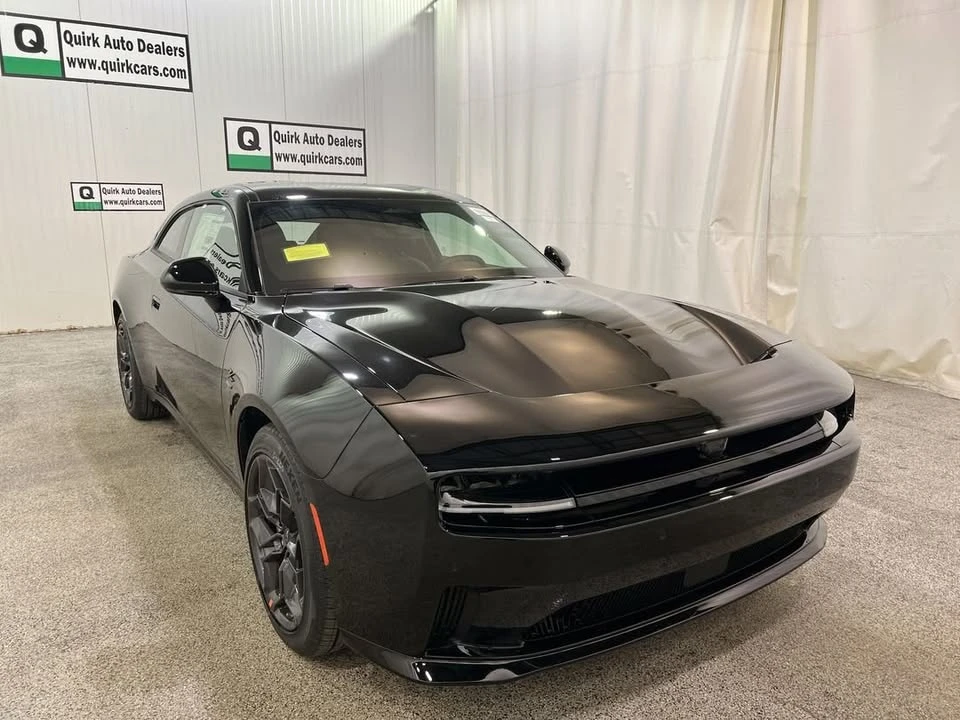 2025 Dodge Charger 8th Gen - Image 2 of 5