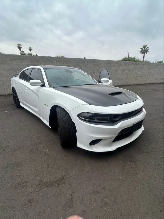 2025 Dodge Charger 8th Gen - Image 2 of 5
