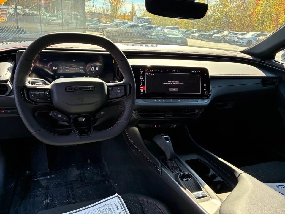 2025 Dodge Charger 8th Gen - Image 9 of 12
