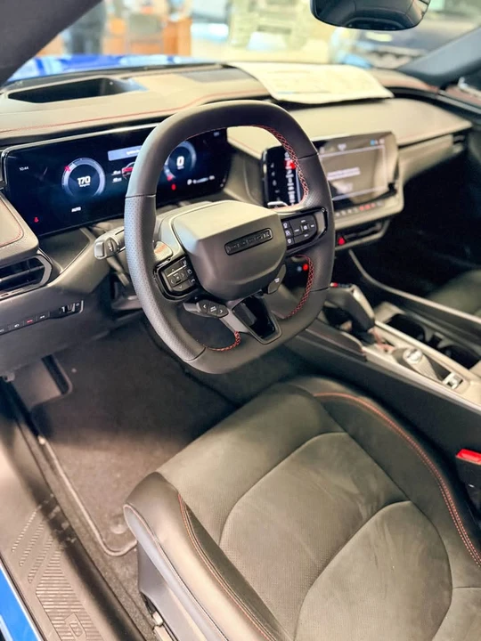 2025 Dodge Charger 8th Gen - Image 6 of 11