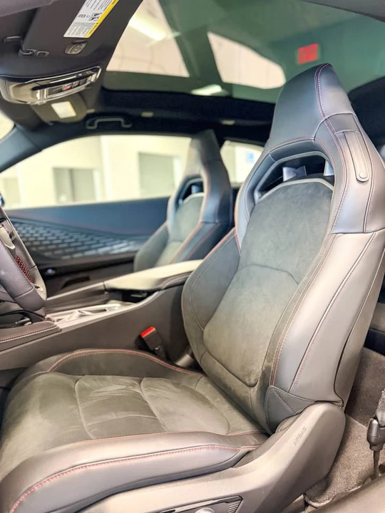 2025 Dodge Charger 8th Gen - Image 7 of 11