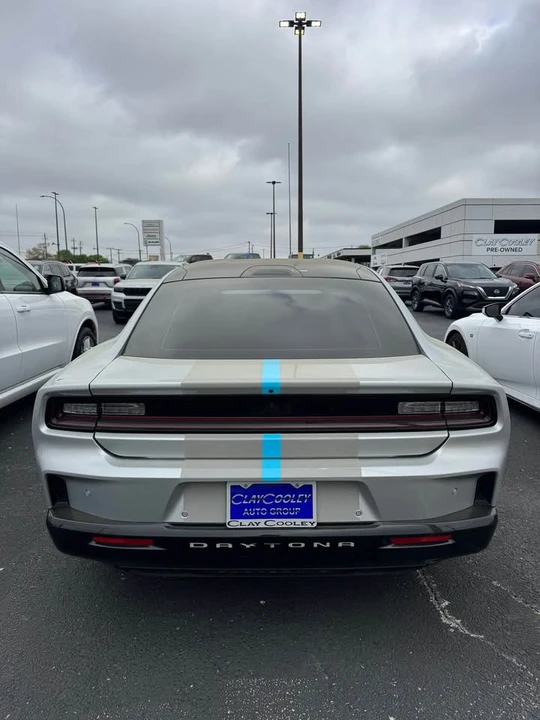 2025 Dodge Charger 8th Gen - Image 4 of 4