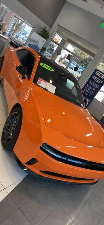 2025 Dodge Charger 8th Gen - Image 2 of 7