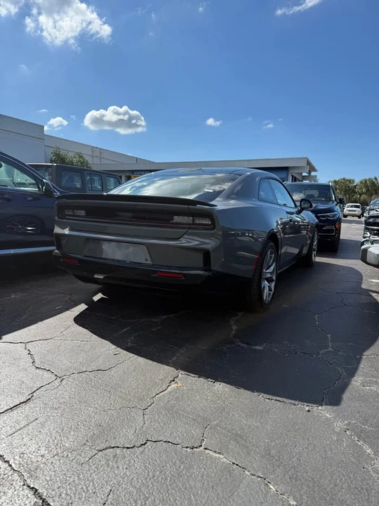 2025 Dodge Charger 8th Gen - Image 3 of 9