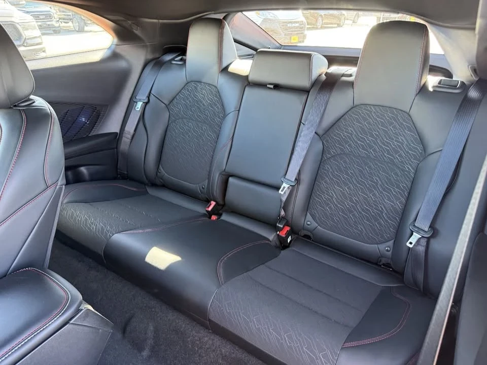 2025 Dodge Charger 8th Gen - Image 8 of 13