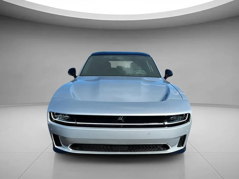 2025 Dodge Charger 8th Gen - Image 2 of 10