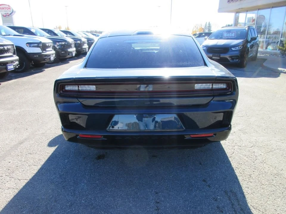 2025 Dodge Charger 8th Gen - Image 5 of 19