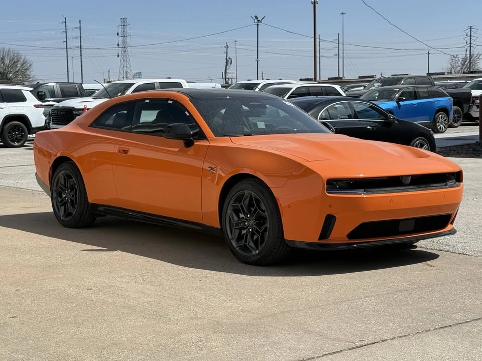 2025 Dodge Charger 8th Gen - Image 2 of 20