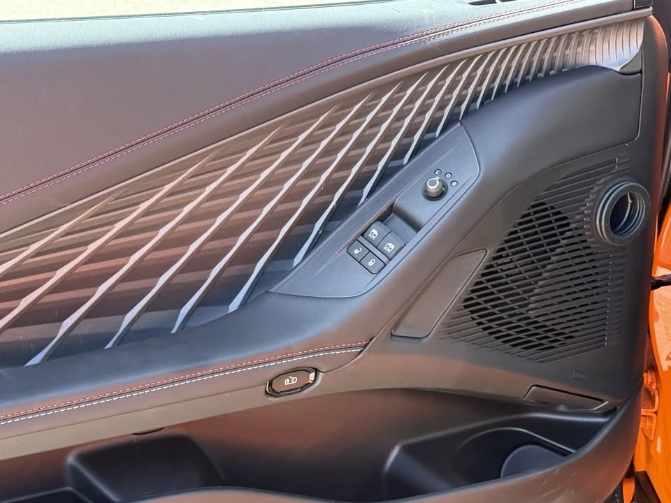 2025 Dodge Charger 8th Gen - Image 13 of 20