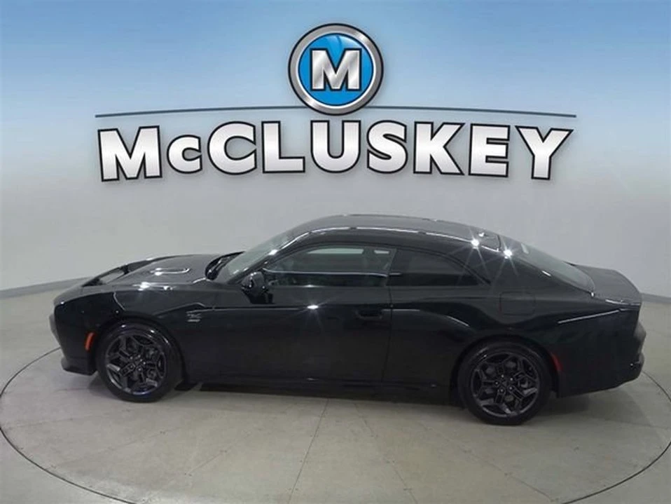 2025 Dodge Charger 8th Gen - Image 10 of 10