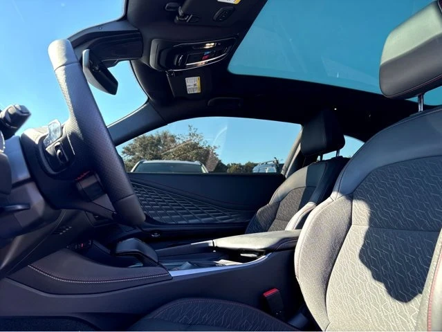 2025 Dodge Charger 8th Gen - Image 9 of 18