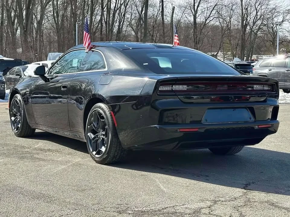 2025 Dodge Charger 8th Gen - Image 3 of 10