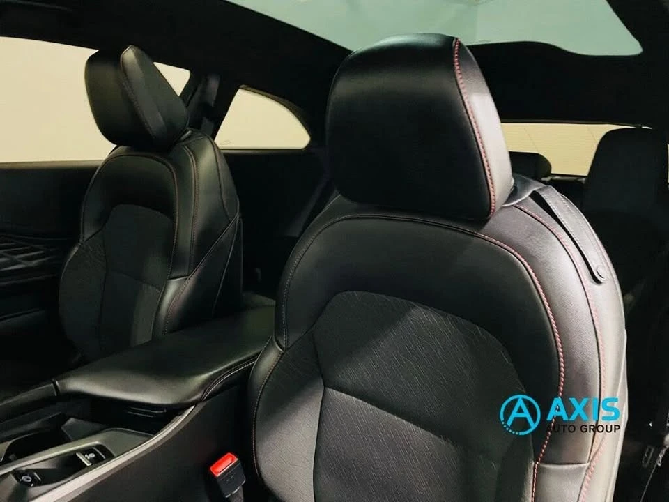 2025 Dodge Charger 8th Gen - Image 8 of 10