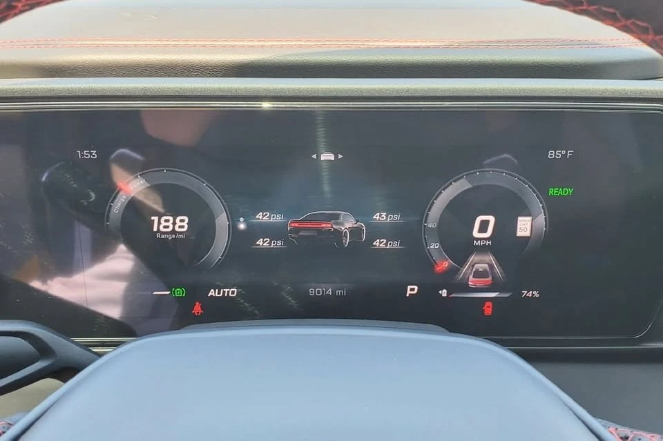 2025 Dodge Charger 8th Gen - Image 15 of 20