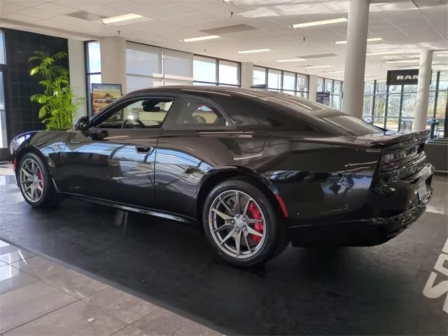 2025 Dodge Charger 8th Gen - Image 5 of 20