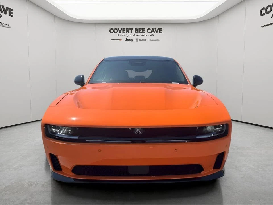 2025 Dodge Charger 8th Gen - Image 3 of 20