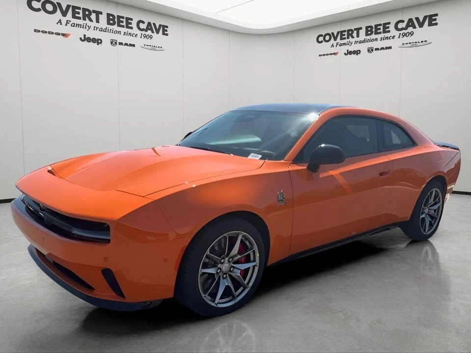 2025 Dodge Charger 8th Gen - Image 4 of 20