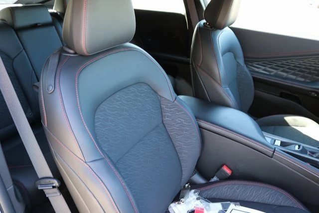 2025 Dodge Charger 8th Gen - Image 16 of 19