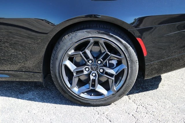 2025 Dodge Charger 8th Gen - Image 9 of 19