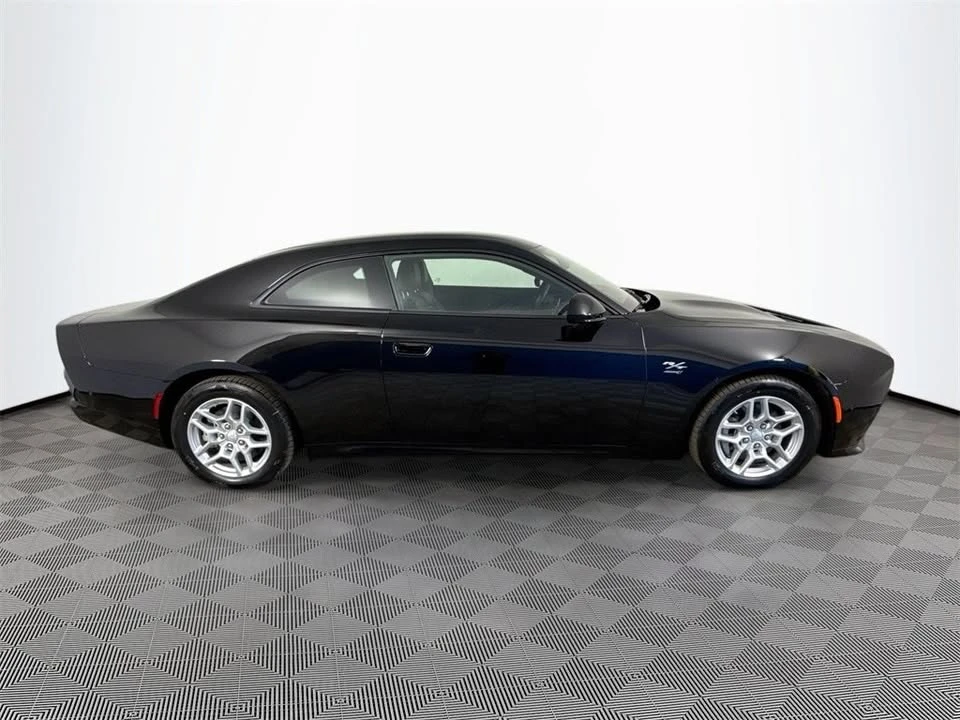 2025 Dodge Charger 8th Gen - Image 3 of 7