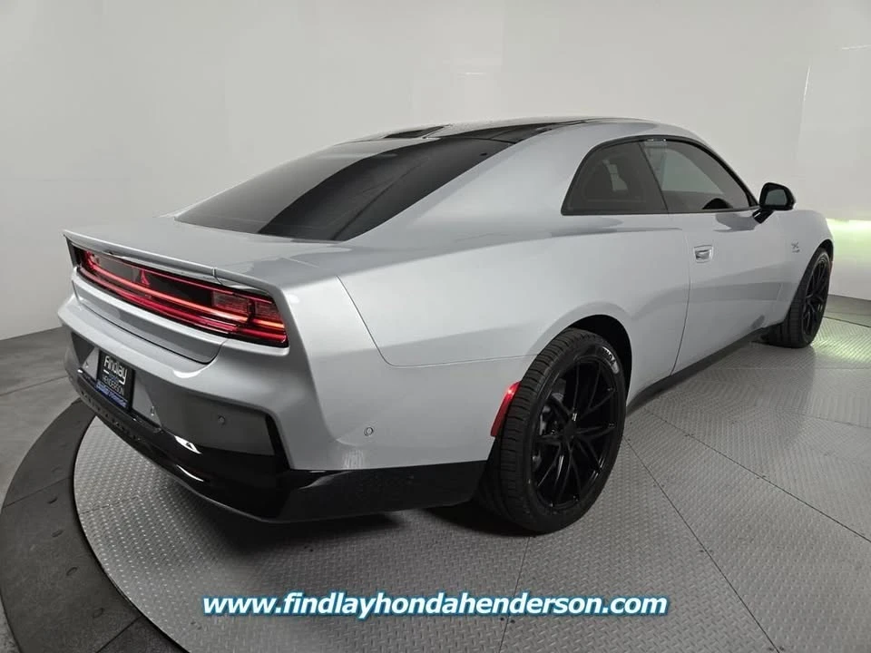 2025 Dodge Charger 8th Gen - Image 6 of 18