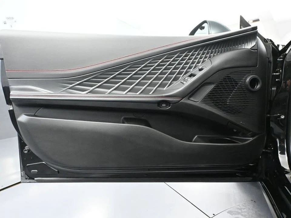 2025 Dodge Charger 8th Gen - Image 19 of 20