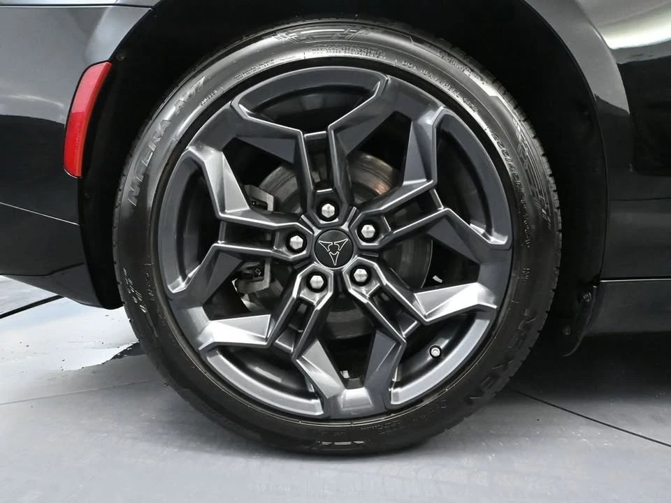 2025 Dodge Charger 8th Gen - Image 15 of 20