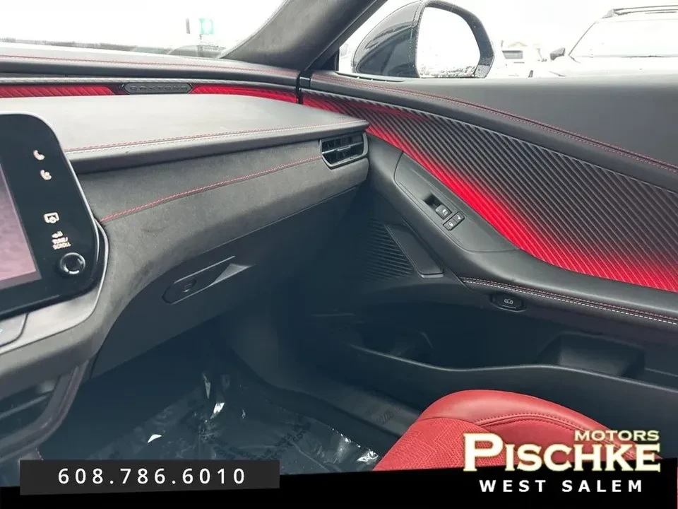 2025 Dodge Charger 8th Gen - Image 8 of 20