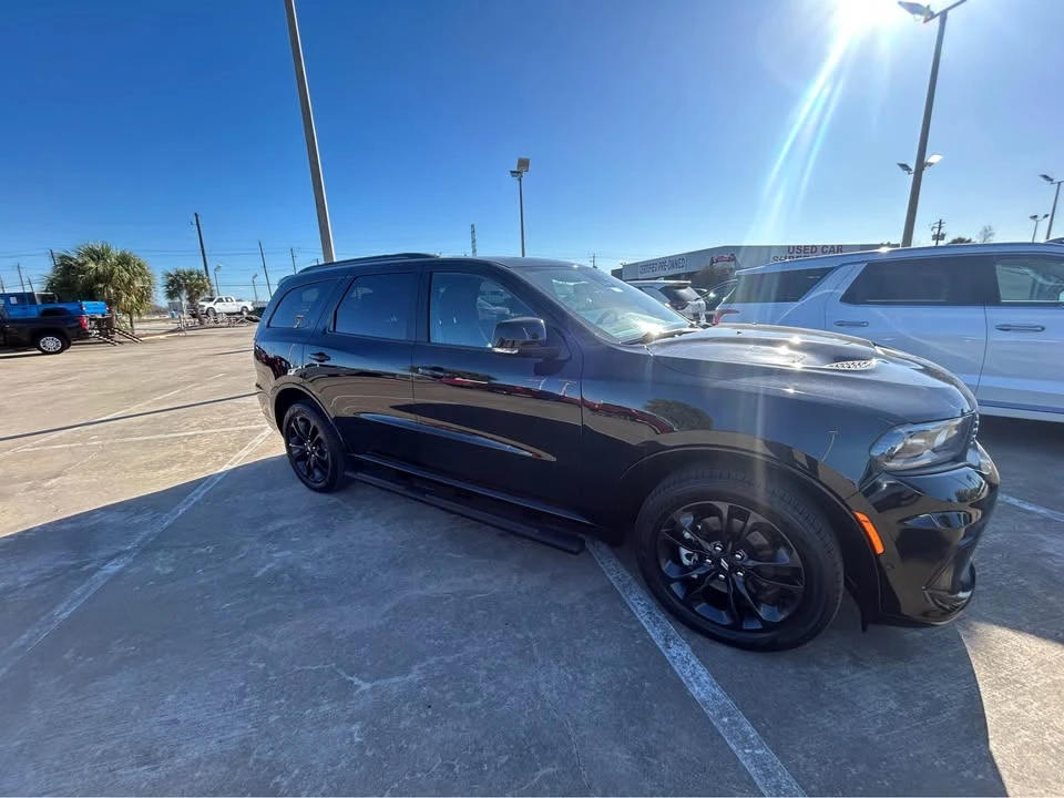 2025 Dodge Durango 3rd Gen - Image 2 of 11