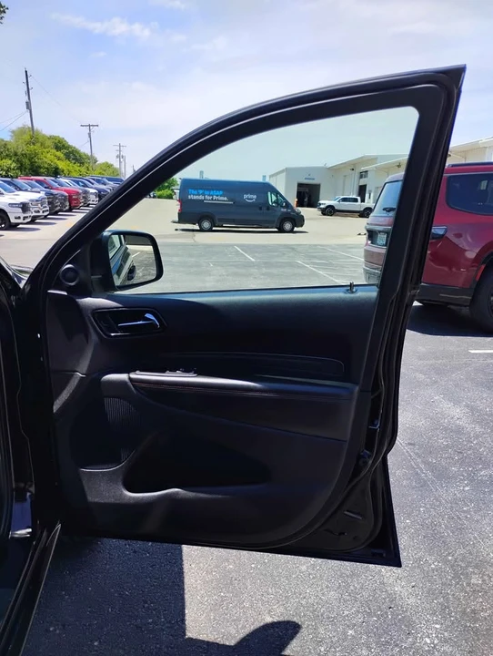 2025 Dodge Durango 3rd Gen - Image 18 of 19