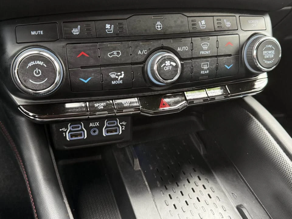 2025 Dodge Durango 3rd Gen - Image 12 of 17
