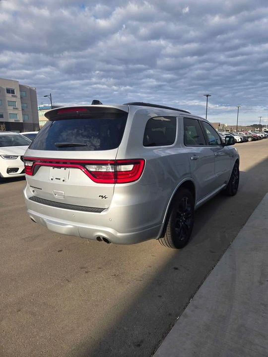 2025 Dodge Durango 3rd Gen - Image 3 of 9