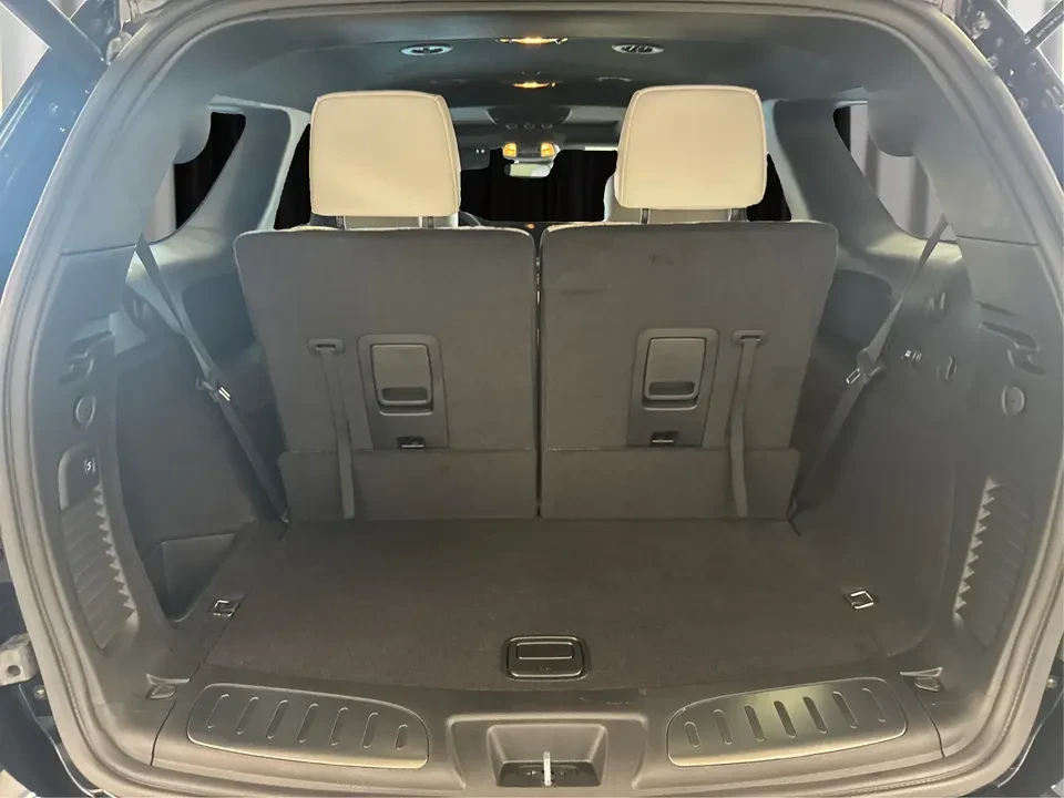 2025 Dodge Durango SRT Hellcat 3rd Gen - Image 16 of 17