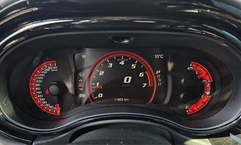 2025 Dodge Durango SRT Hellcat 3rd Gen - Image 14 of 18