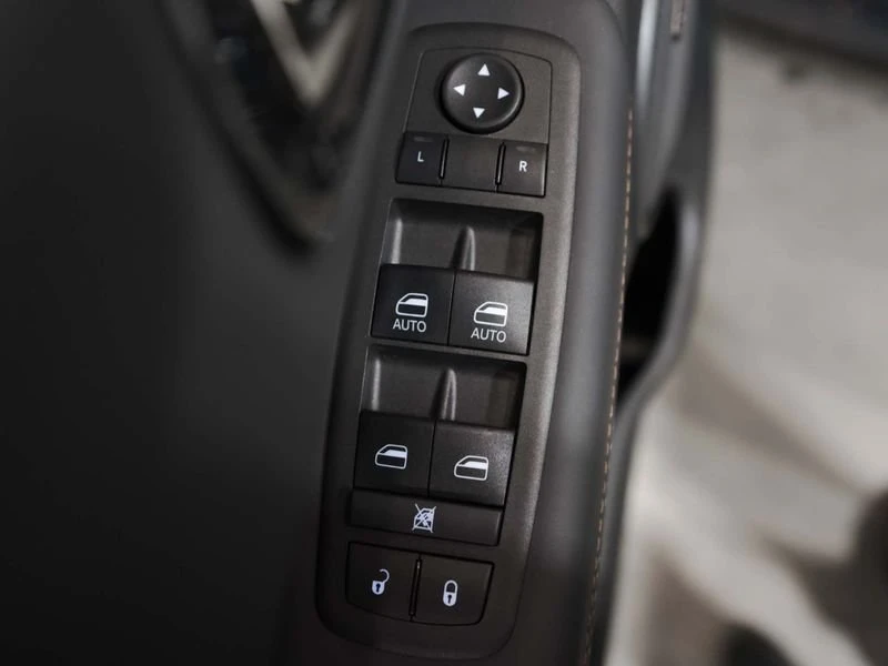 2025 Dodge Durango SRT Hellcat 3rd Gen - Image 7 of 19