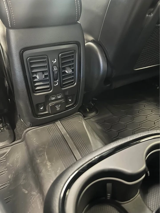 2025 Dodge Durango SRT Hellcat 3rd Gen - Image 14 of 15