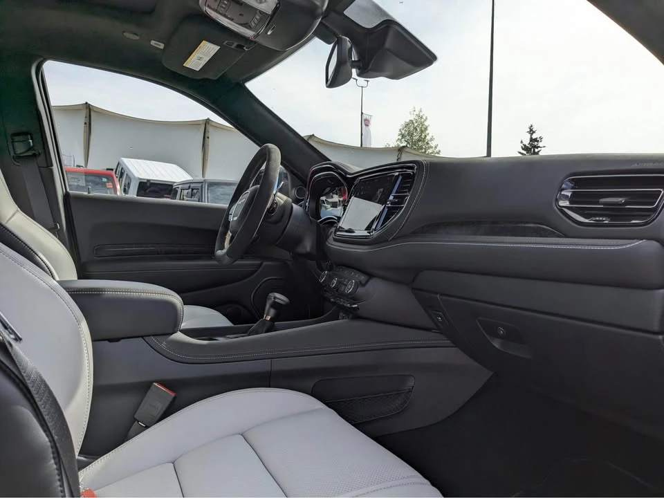 2025 Dodge Durango SRT Hellcat 3rd Gen - Image 17 of 18