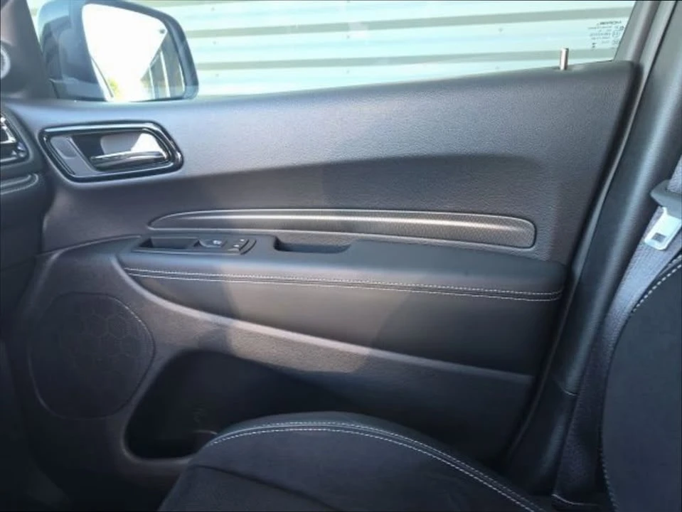 2025 Dodge Durango SRT Hellcat 3rd Gen - Image 14 of 17