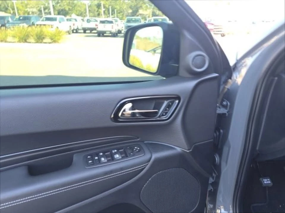 2025 Dodge Durango SRT Hellcat 3rd Gen - Image 9 of 17