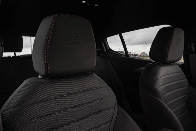 2025 Dodge Hornet - Image 18 of 19