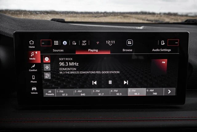 2025 Dodge Hornet - Image 14 of 19