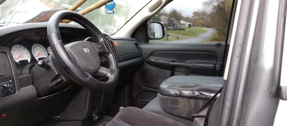2025 Ram 1500 2nd Gen - Image 4 of 6