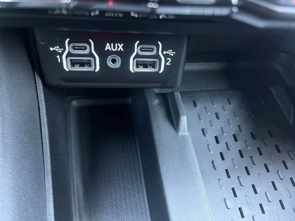 2025 Dodge Challenger SRT Hellcat 3rd Gen - Image 6 of 20