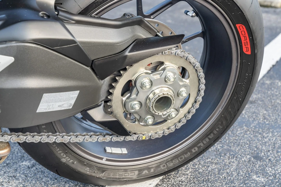 2025 Ducati V2 - Image 8 of 8