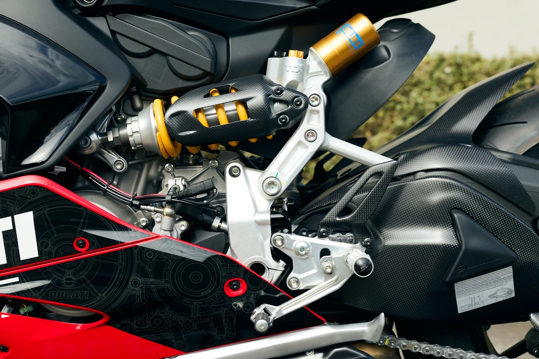 2025 Ducati V2 - Image 6 of 21