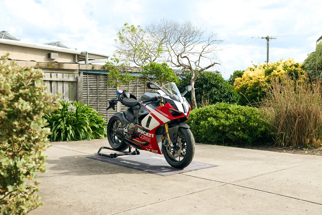 2025 Ducati V2 - Image 3 of 21